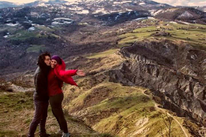 13 escort profiles in Serra di Maiolo, Italy. Browse companions, services, rates and book online. Incall and outcall available.