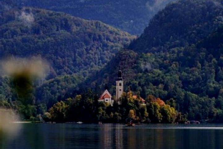 13 escort profiles in Spodnje Gorje, Slovenia. Browse companions, services, rates and book online. Incall and outcall available.