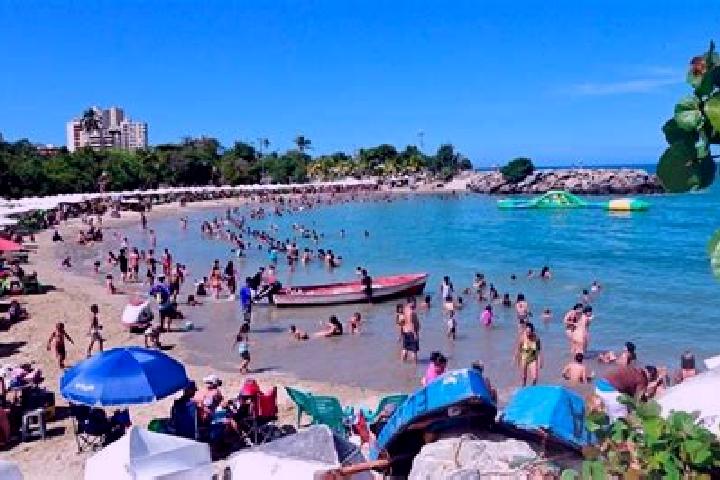 13 escort profiles in Valle de Guanape, Venezuela. Browse companions, services, rates and book online. Incall and outcall available.