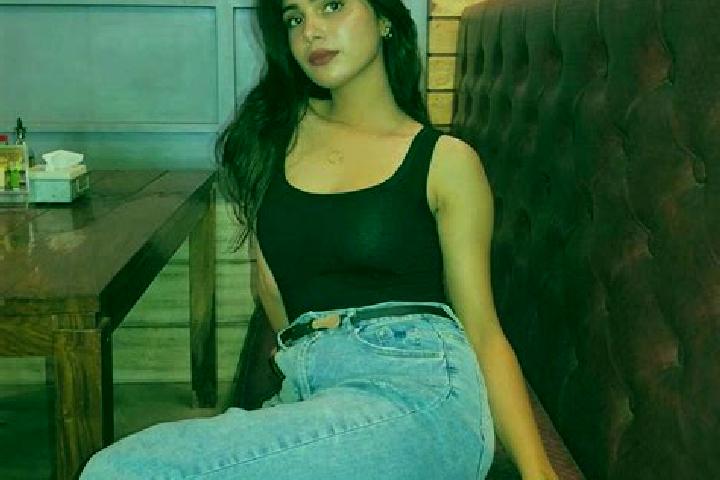 13 escort profiles in Virappanchathiram, India. Browse companions, services, rates and book online. Incall and outcall available.