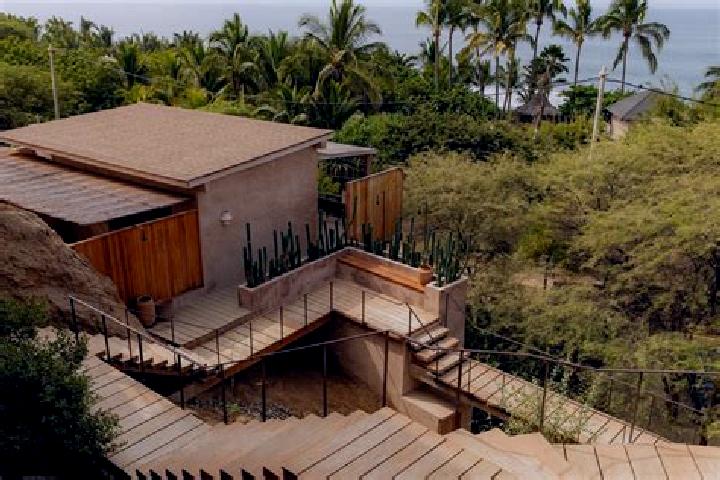 14 escort profiles in Casa de Cerros, Mexico. Browse companions, services, rates and book online. Incall and outcall available.