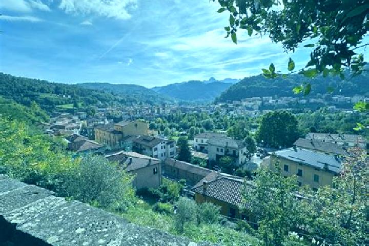 14 escort profiles in Castiglione di Garfagnana, Italy. Browse companions, services, rates and book online. Incall and outcall available.