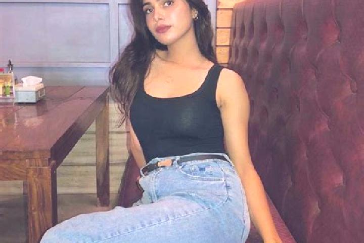 14 escort profiles in Chettinayakkanpatti, India. Browse companions, services, rates and book online. Incall and outcall available.