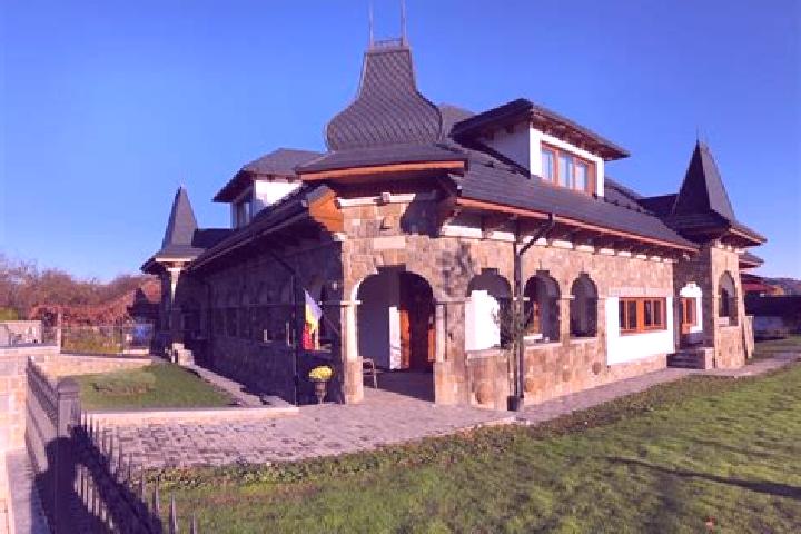 14 escort profiles in Cornu de Sus, Romania. Browse companions, services, rates and book online. Incall and outcall available.