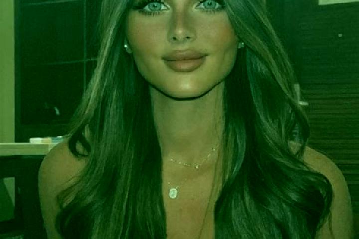 14 escort profiles in Hajducica, Serbia. Browse companions, services, rates and book online. Incall and outcall available.