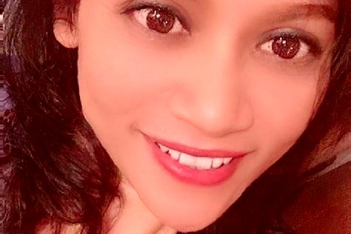 14 escort profiles in Halasztelek, Hungary. Browse companions, services, rates and book online. Incall and outcall available.
