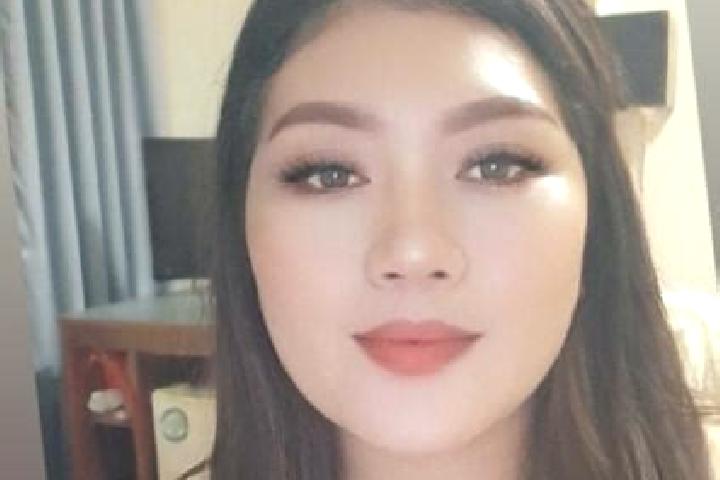 14 escort profiles in Oesapi, Indonesia. Browse companions, services, rates and book online. Incall and outcall available.