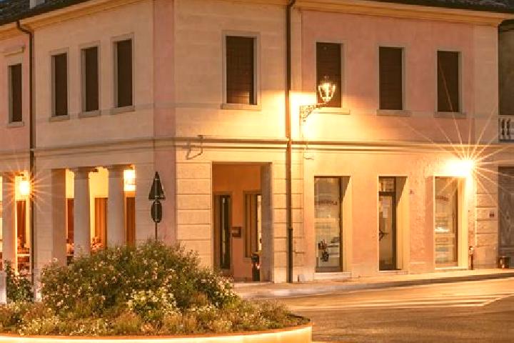 14 escort profiles in Pieve di Soligo, Italy. Browse companions, services, rates and book online. Incall and outcall available.