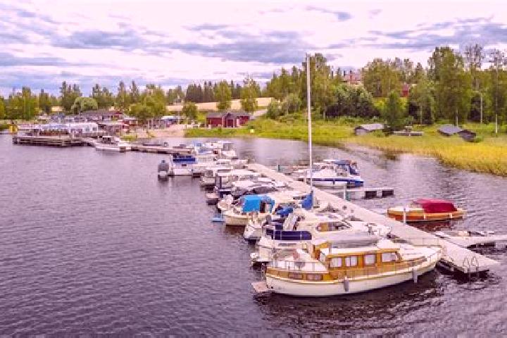 14 escort profiles in Ruovesi, Finland. Browse companions, services, rates and book online. Incall and outcall available.