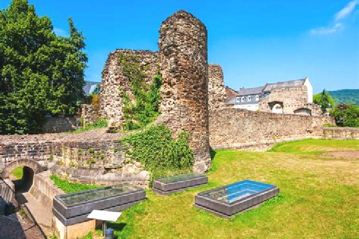 14 escort profiles in Saarburg, Germany. Browse companions, services, rates and book online. Incall and outcall available.