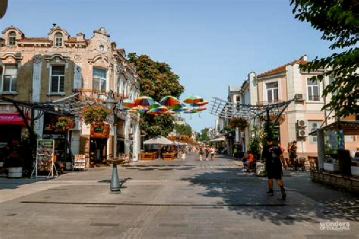 14 escort profiles in Vratsa, Bulgaria. Browse companions, services, rates and book online. Incall and outcall available.