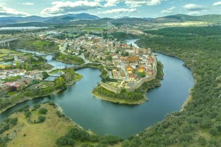 15 escort profiles in Buitrago del Lozoya, Spain. Browse companions, services, rates and book online. Incall and outcall available.