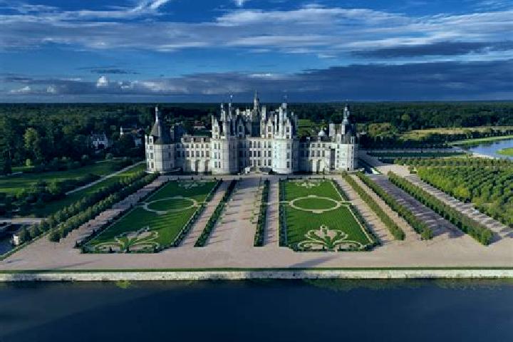 15 escort profiles in Bussiere-Poitevine, France. Browse companions, services, rates and book online. Incall and outcall available.