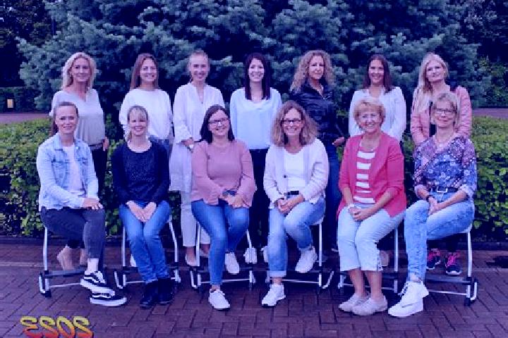 15 escort profiles in Dettelbach, Germany. Browse companions, services, rates and book online. Incall and outcall available.