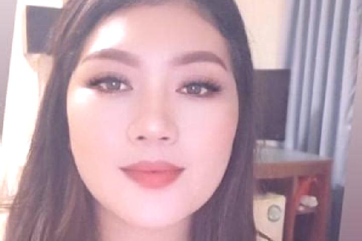 15 escort profiles in Glanggang, Indonesia. Browse companions, services, rates and book online. Incall and outcall available.