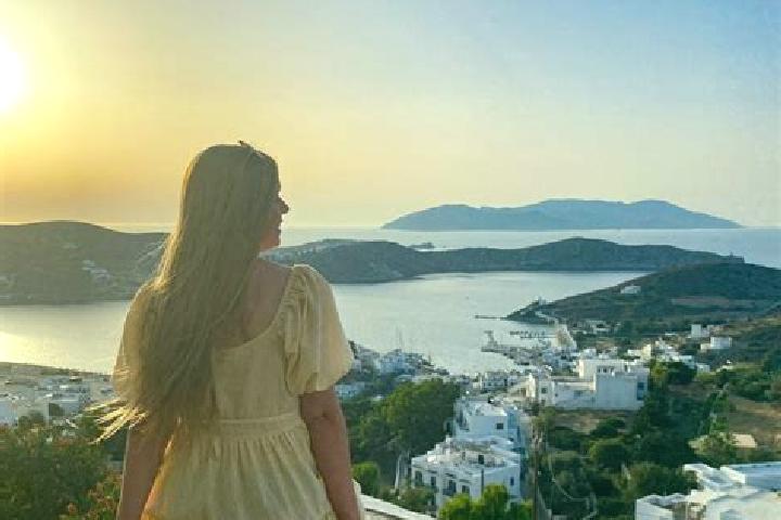 15 escort profiles in Ios, Greece. Browse companions, services, rates and book online. Incall and outcall available.