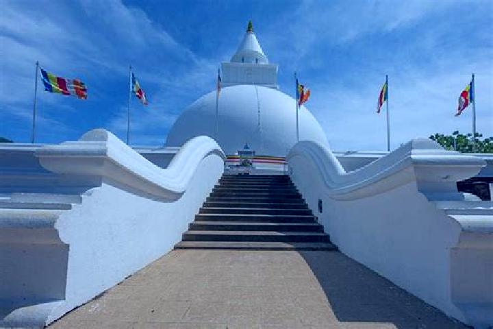 15 escort profiles in Kataragama, Sri Lanka. Browse companions, services, rates and book online. Incall and outcall available.