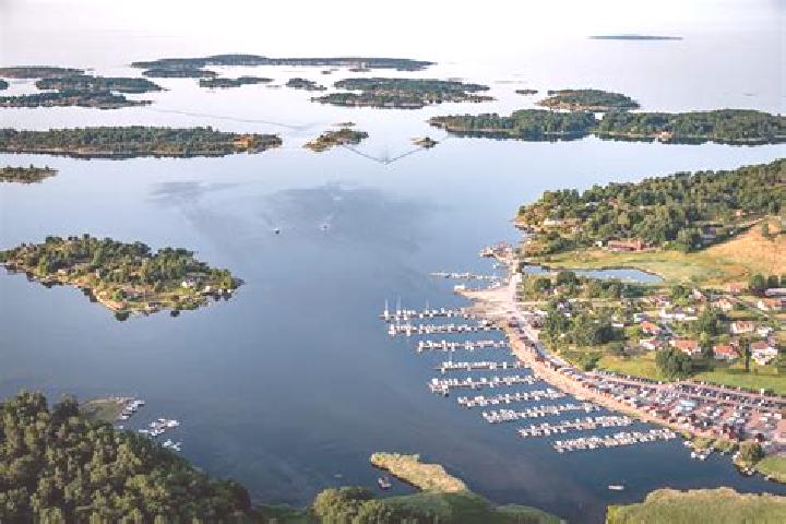 15 escort profiles in Kristinehamn, Sweden. Browse companions, services, rates and book online. Incall and outcall available.