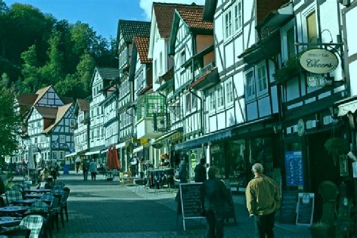 15 escort profiles in Mackenrode, Germany. Browse companions, services, rates and book online. Incall and outcall available.