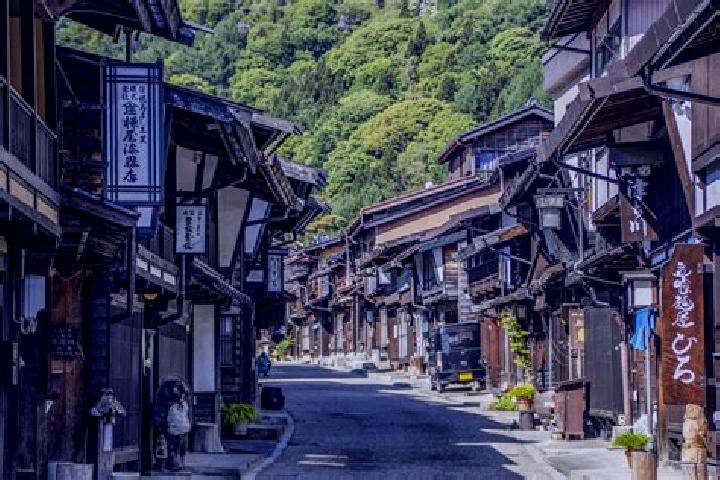15 escort profiles in Nagano, Japan. Browse companions, services, rates and book online. Incall and outcall available.