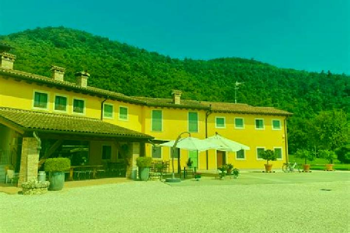 15 escort profiles in Pieve d Olmi, Italy. Browse companions, services, rates and book online. Incall and outcall available.