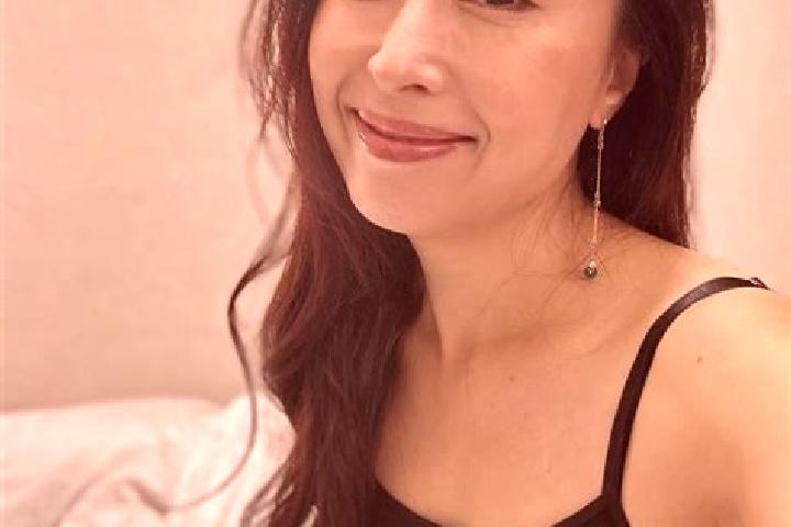 15 escort profiles in Pok Hong, Hong Kong. Browse companions, services, rates and book online. Incall and outcall available.