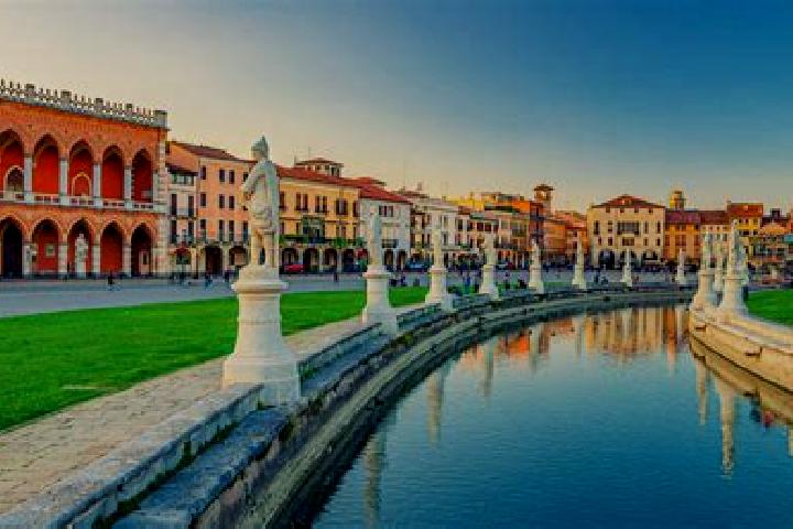 15 escort profiles in Prato Comune, Italy. Browse companions, services, rates and book online. Incall and outcall available.