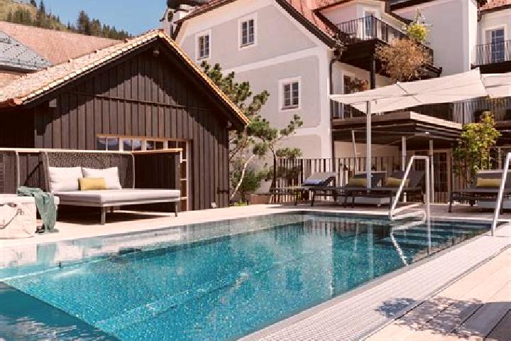 15 escort profiles in Sankt Georgen an der Stiefing, Austria. Browse companions, services, rates and book online. Incall and outcall available.