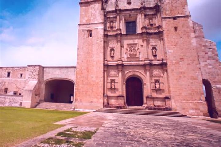 15 escort profiles in Santo Domingo Yanhuitlan, Mexico. Browse companions, services, rates and book online. Incall and outcall available.