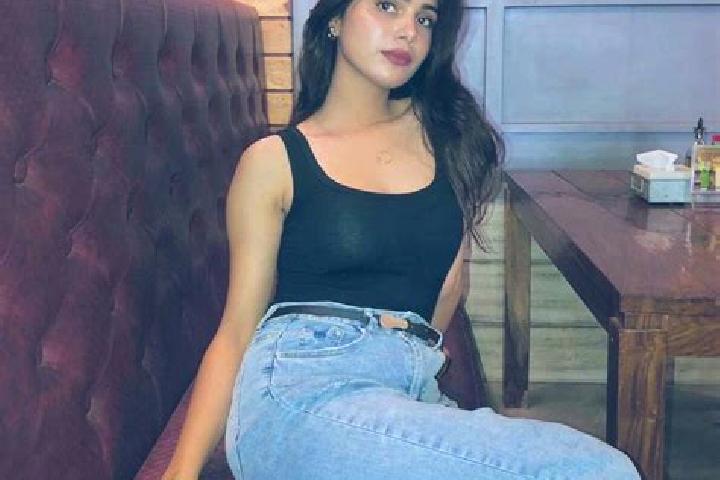 15 escort profiles in Shahmirpet, India. Browse companions, services, rates and book online. Incall and outcall available.
