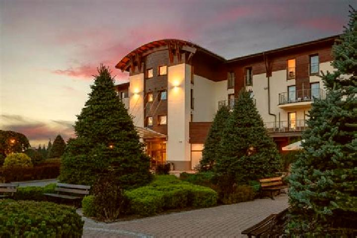 15 escort profiles in Solec-Zdroj, Poland. Browse companions, services, rates and book online. Incall and outcall available.