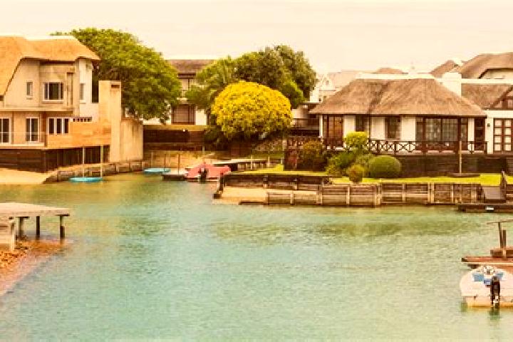 15 escort profiles in St Francis Bay, South Africa. Browse companions, services, rates and book online. Incall and outcall available.