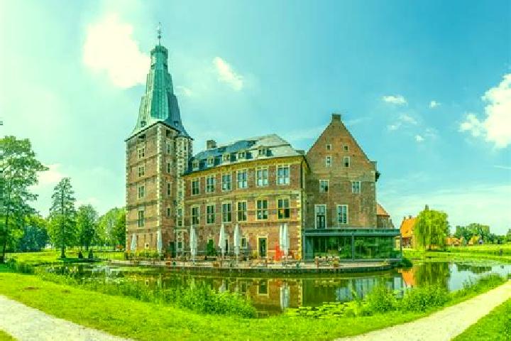 6 escort profiles in Bergkamen, Germany. Browse companions, services, rates and book online. Incall and outcall available.