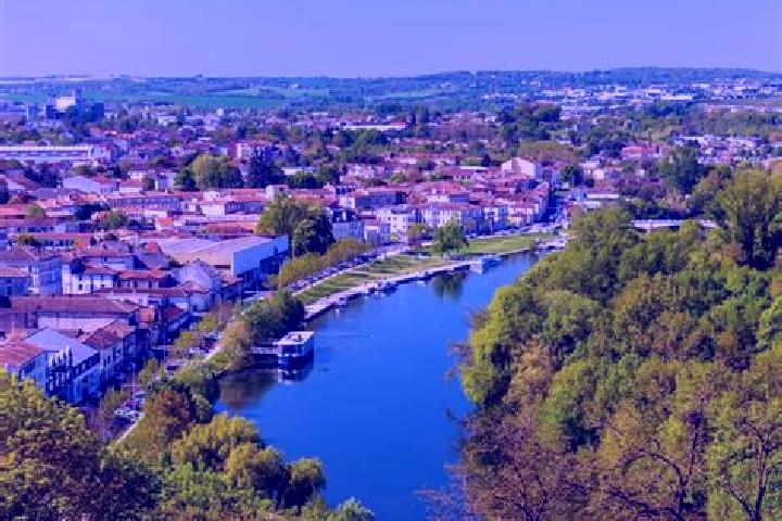6 escort profiles in Bourg-Charente, France. Browse companions, services, rates and book online. Incall and outcall available.