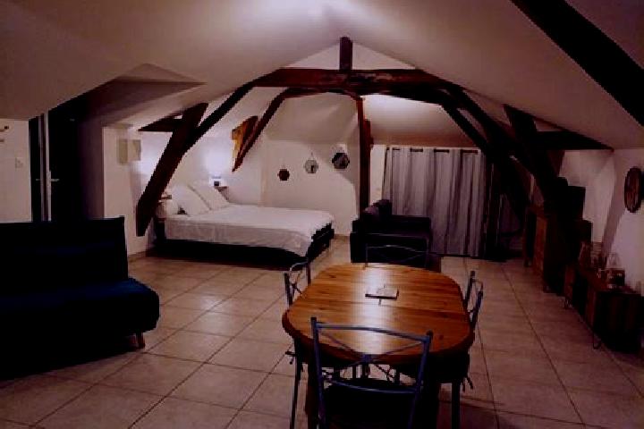 6 escort profiles in Ceaux-en-Loudun, France. Browse companions, services, rates and book online. Incall and outcall available.