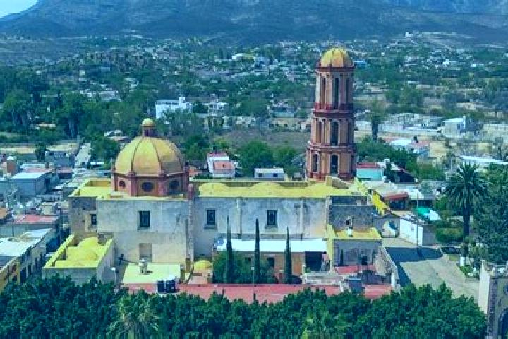 6 escort profiles in El Derramadero, Mexico. Browse companions, services, rates and book online. Incall and outcall available.