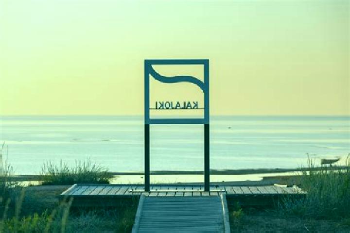 6 escort profiles in Kalajoki, Finland. Browse companions, services, rates and book online. Incall and outcall available.