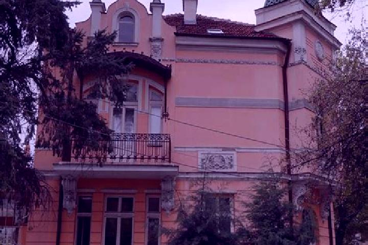 6 escort profiles in Kyustendil, Bulgaria. Browse companions, services, rates and book online. Incall and outcall available.