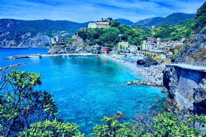 6 escort profiles in Monterosso al Mare, Italy. Browse companions, services, rates and book online. Incall and outcall available.