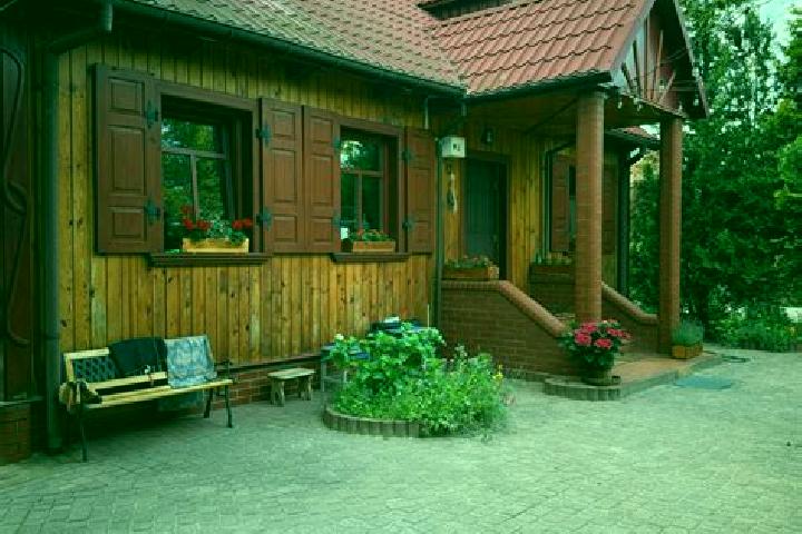 6 escort profiles in Myszyniec, Poland. Browse companions, services, rates and book online. Incall and outcall available.