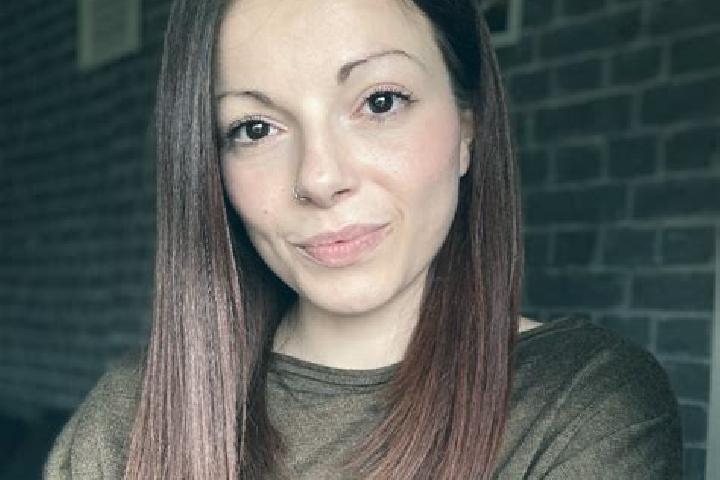 6 escort profiles in Nickenich, Germany. Browse companions, services, rates and book online. Incall and outcall available.