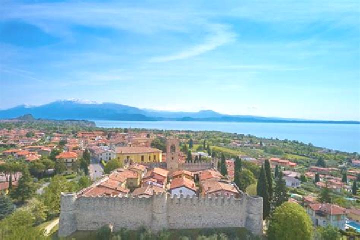 6 escort profiles in Padenghe sul Garda, Italy. Browse companions, services, rates and book online. Incall and outcall available.