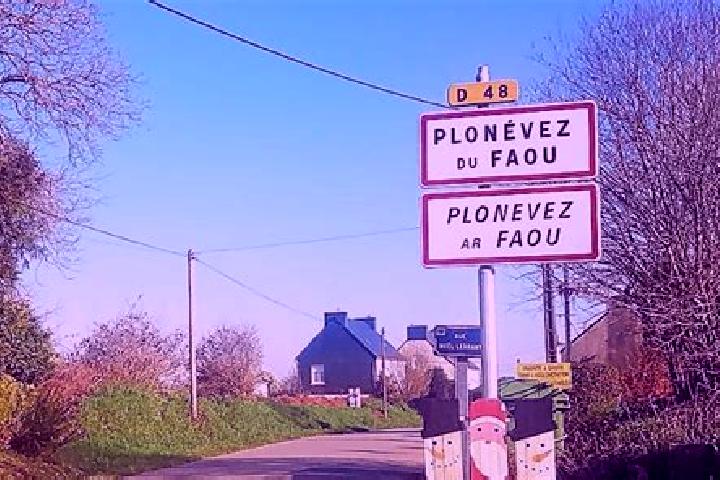 6 escort profiles in Plonevez-du-Faou, France. Browse companions, services, rates and book online. Incall and outcall available.