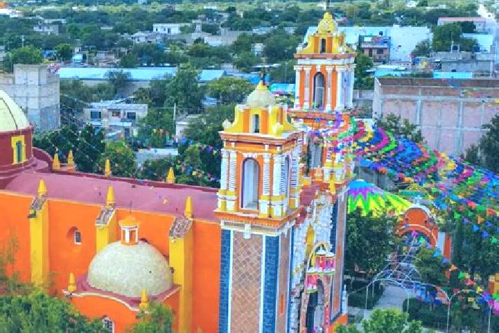 6 escort profiles in San Marcos Tlacoyalco, Mexico. Browse companions, services, rates and book online. Incall and outcall available.