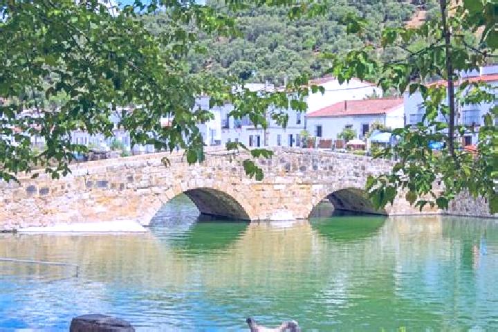 6 escort profiles in San Nicolas del Puerto, Spain. Browse companions, services, rates and book online. Incall and outcall available.