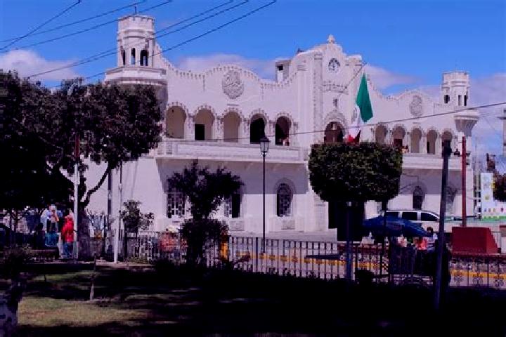 6 escort profiles in Tepatepec, Mexico. Browse companions, services, rates and book online. Incall and outcall available.