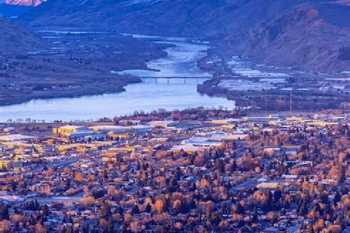 6 escort profiles in West Wenatchee, United States. Browse companions, services, rates and book online. Incall and outcall available.
