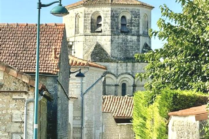 6 escort profiles in Ygos-Saint-Saturnin, France. Browse companions, services, rates and book online. Incall and outcall available.