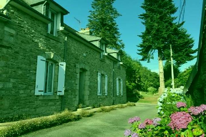 7 escort profiles in Bannalec, France. Browse companions, services, rates and book online. Incall and outcall available.