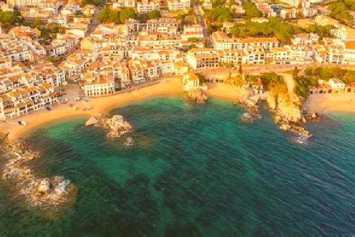 7 escort profiles in Calella de Palafrugell, Spain. Browse companions, services, rates and book online. Incall and outcall available.